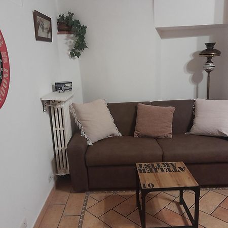 Apartament Domus Gelsomino Rzym Zewnętrze zdjęcie